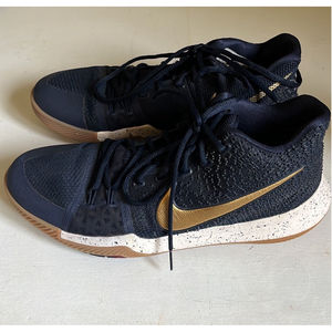 Nike Kyrie 3
